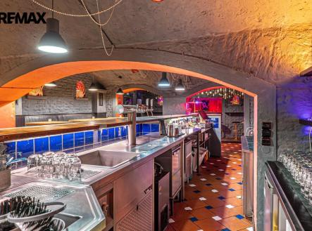 Pronájem restaurace, 250 m²