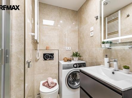 Pronájem bytu, 2+kk, 44 m²