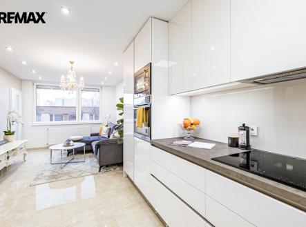 Pronájem bytu, 2+kk, 44 m²