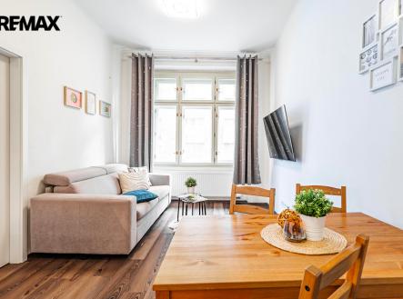 Pronájem bytu, 2+kk, 48 m²