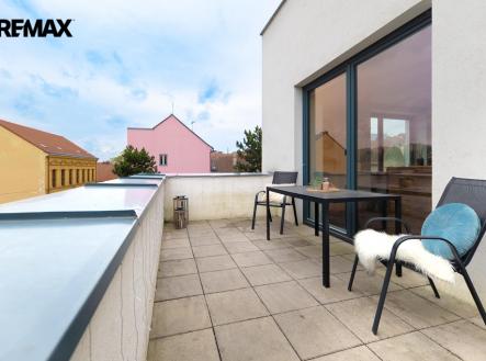 Prodej bytu, 2+kk, 3 504 m²