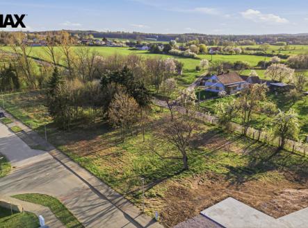 Prodej pozemku pro bydlení, 1 011 m²