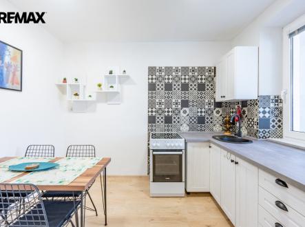 Prodej bytu, 1+1, 41 m²