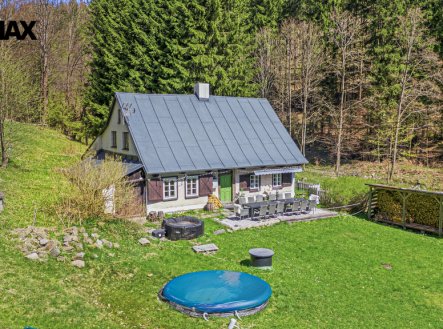 Rodinný dům v obci Dolní Dvůr v Krkonoších