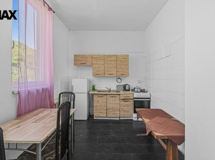 Prodej nájemního domu, 989 m²