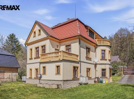 Prodej domu/vily, 320 m²