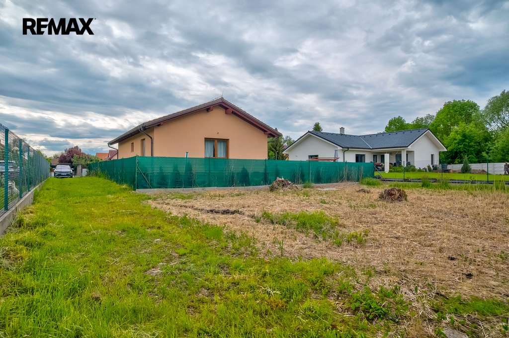 250522-pozemek-moravany-15.jpg