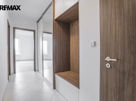 Pronájem bytu, 2+kk, 58 m²