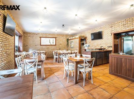 Prodej restaurace, 500 m²