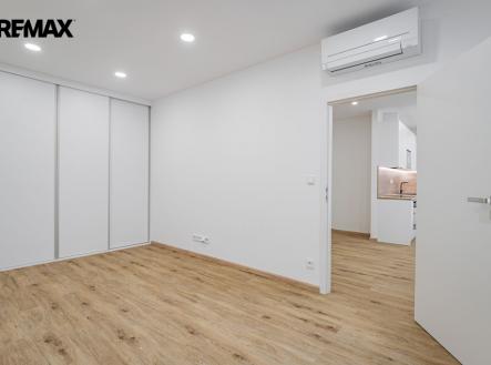 Pronájem bytu, 2+kk, 47 m²