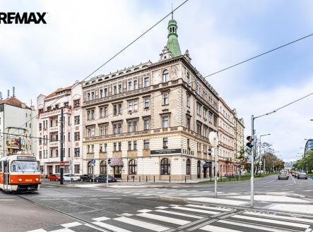 Pronájem obchodní prostory, 286 m²