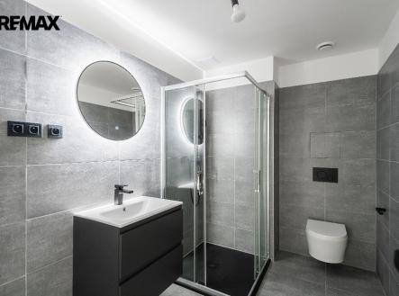 Pronájem bytu, 2+kk, 63 m²