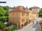 Prodej nájemního domu, 200 m²