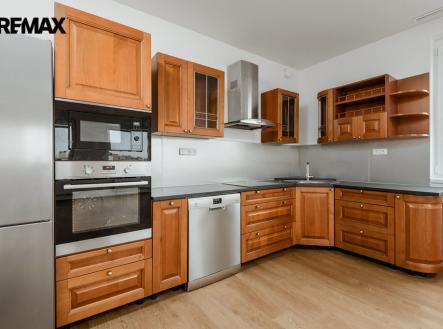 Pronájem bytu, 2+kk, 63 m²