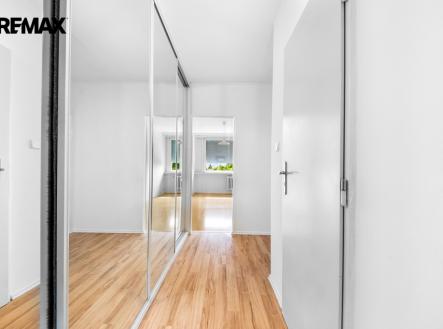 Pronájem bytu, 2+kk, 45 m²