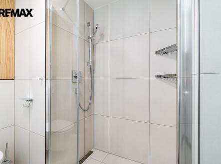 Pronájem bytu, 1+kk, 27 m²