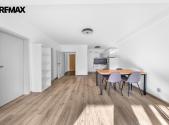 Pronájem bytu, 2+kk, 77 m²