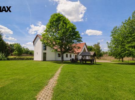 Prodej domu/vily, 1 200 m²