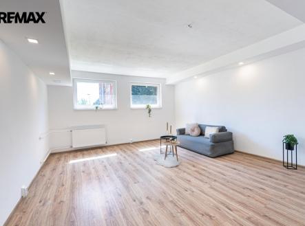 Prodej bytu, 2+1, 1 680 m²
