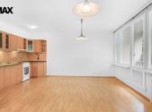 Pronájem bytu, 1+kk, 38 m²