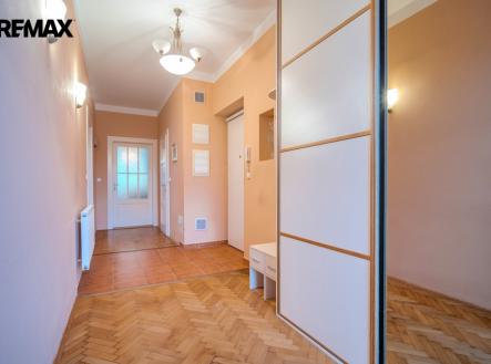 Pronájem bytu, 3+1, 113 m²