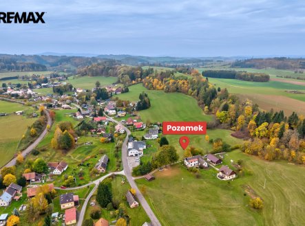 Stavební pozemek 1 212 m² v klidné obci Levínská Olešnice