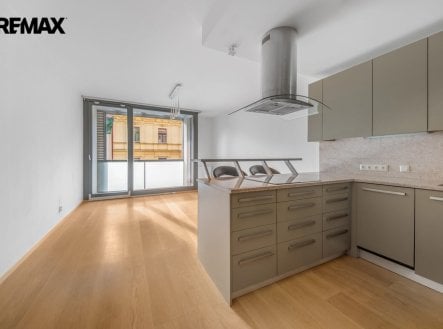 Pronájem bytu, 1+kk, 40 m²