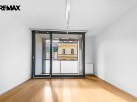 Pronájem bytu, 1+kk, 40 m²