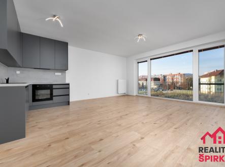 Pronájem bytu, 3+kk, 84 m²