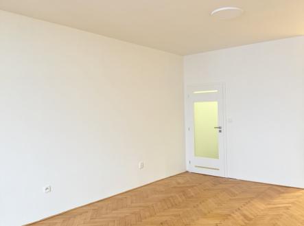 Pronájem bytu, 1+kk, 47 m²