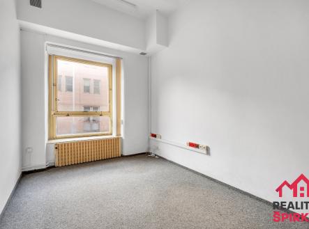 Prodej - komerční objekt, průmyslový areál, 1 520 m²