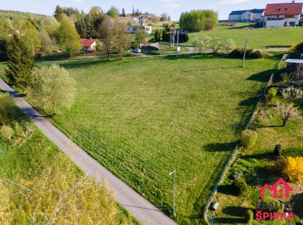 Prodej pozemku pro bydlení, 2 704 m²