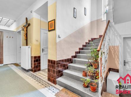 Prodej komerčního objektu, sklad, 5 677 m²