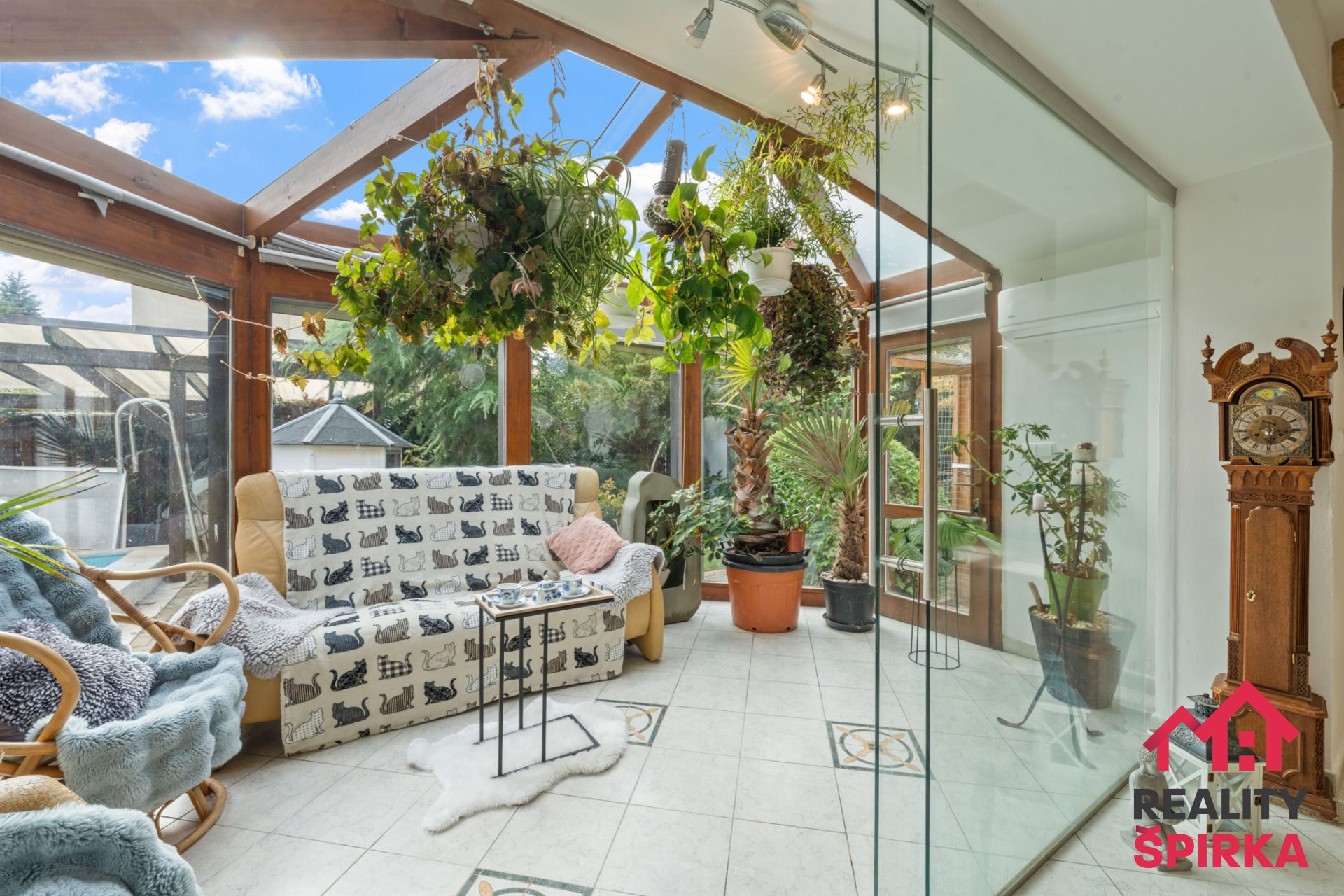 Prodej rodinného domu, CP 787 m2, obec Moravany, okres Pardubice