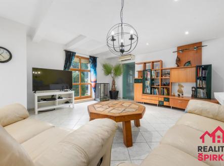 Prodej domu/vily, 275 m²