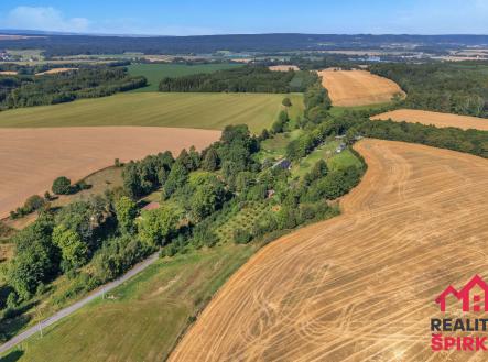 Prodej pozemku pro bydlení, 1 700 m²