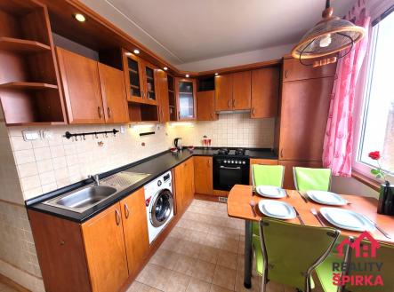 Pronájem bytu, 3+1, 80 m²