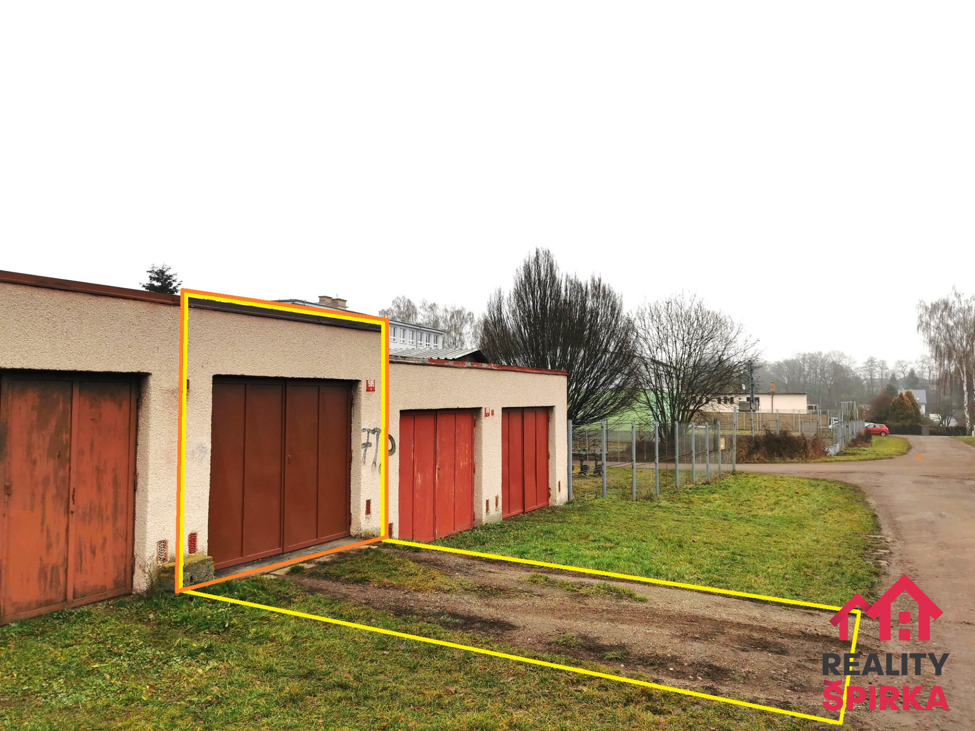 Prodej, garáž 20 m2, sídliště U Papíren, Lanškroun, okr. Ústí nad Orlicí