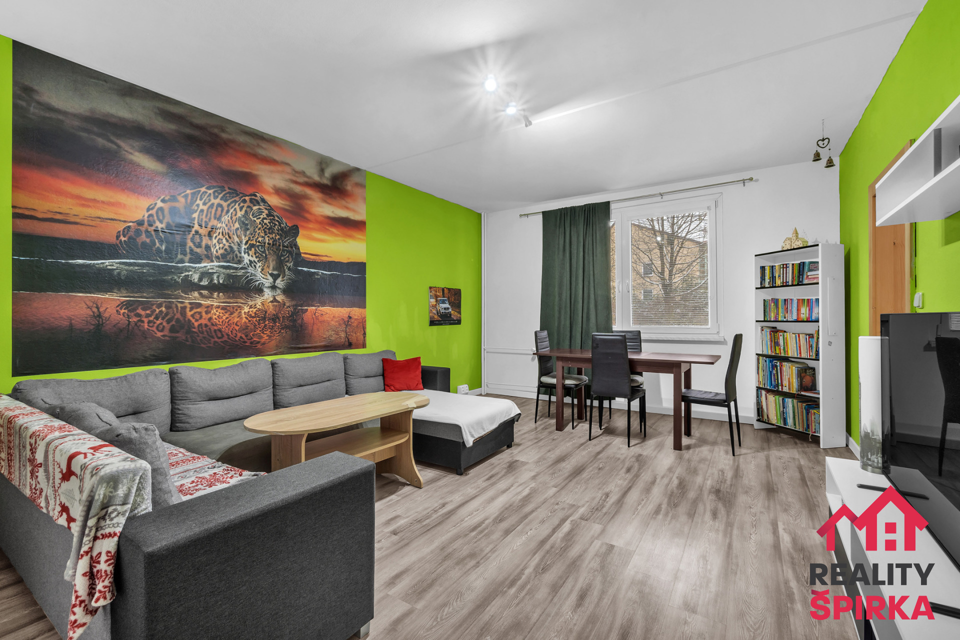 Prodej bytu 3+1, lodžie, CP 82 m2, OV, Svitavy, ul. Felberova