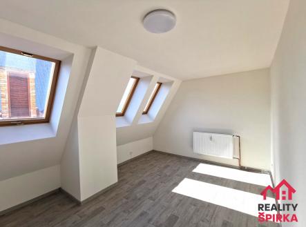 Pronájem bytu, 2+kk, 45 m²