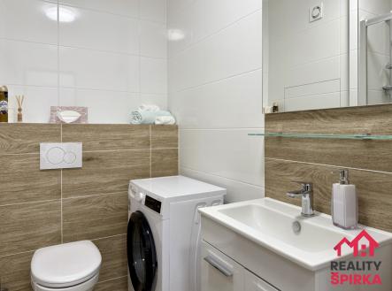 Pronájem bytu, 1+1, 35 m²