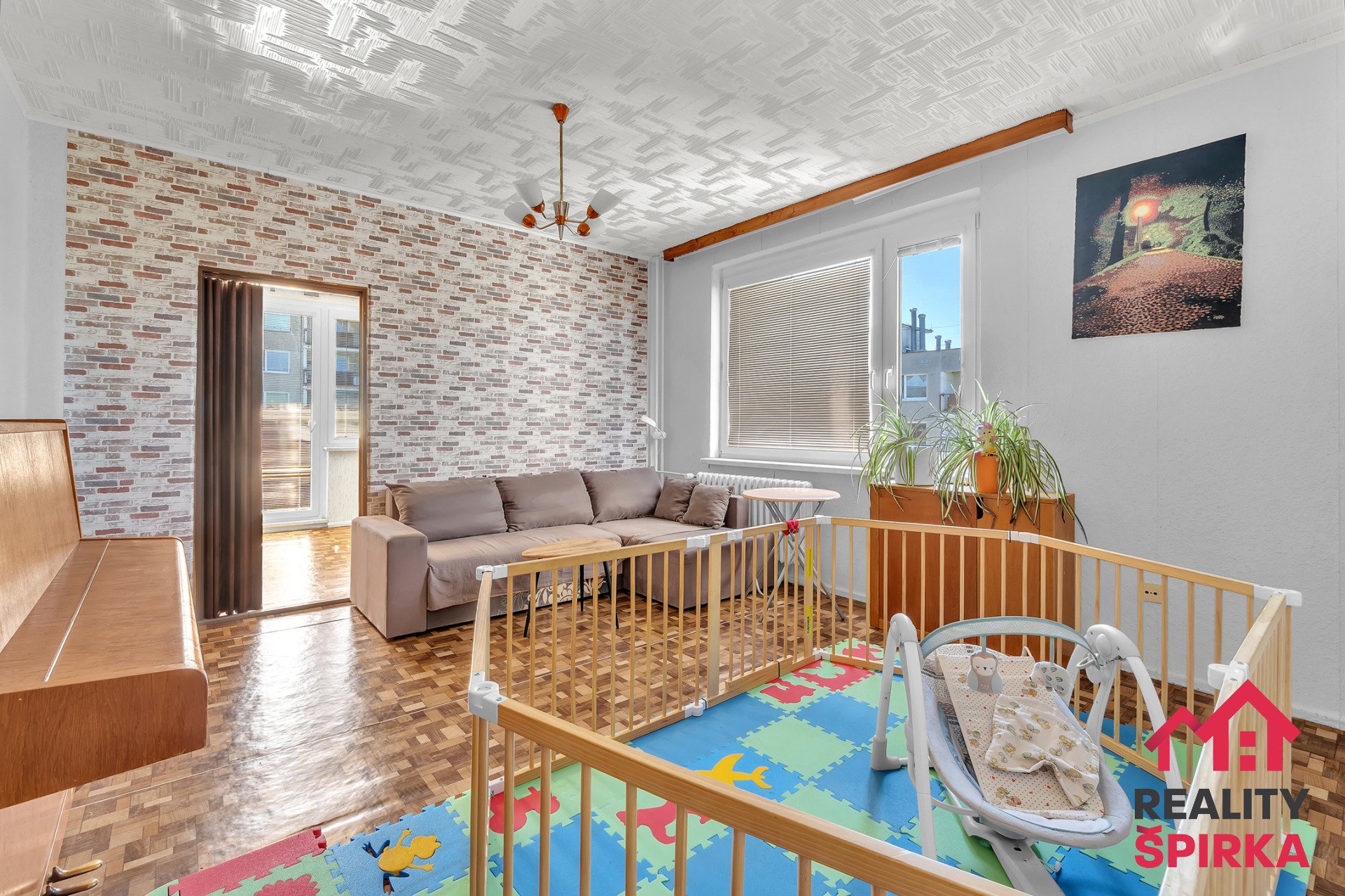Prodej bytu 4+1, zasklená lodžie, balkon, sklep, CP 87 m², ul. Západní, Moravská Třebová