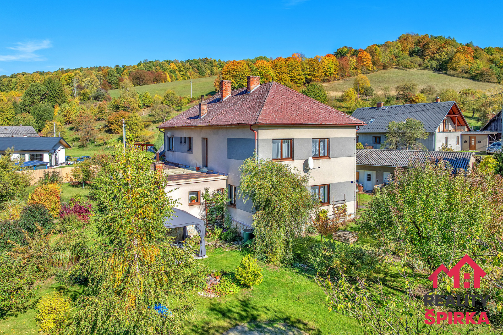 Prodej, rodinný dům 7+1, garáž, zahrada, Lanškroun, Albrechtice, okr. Ústí nad Orlicí
