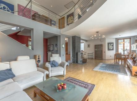 Prodej - dům/vila, 278 m²