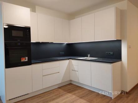 Pronájem bytu, 3+kk, 65 m²