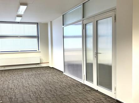 Pronájem kanceláře, 58 m²