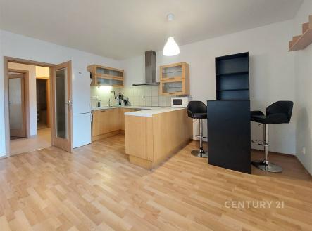 Pronájem bytu, 2+kk, 60 m²