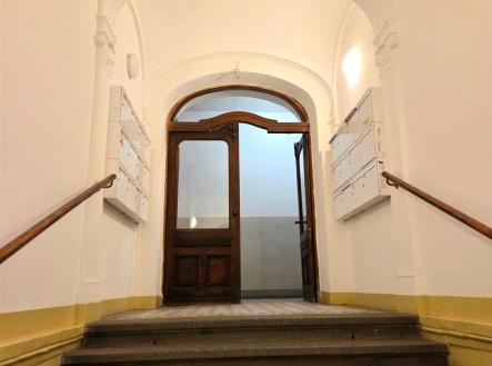 Pronájem bytu, 4+1, 125 m²