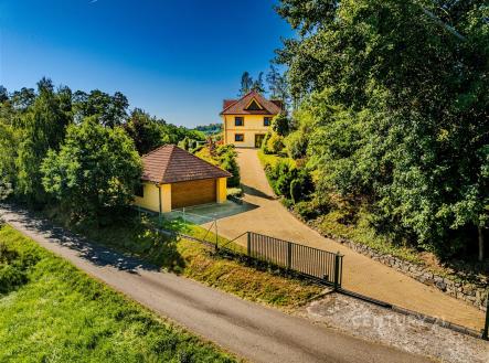 Prodej domu/vily, 327 m²