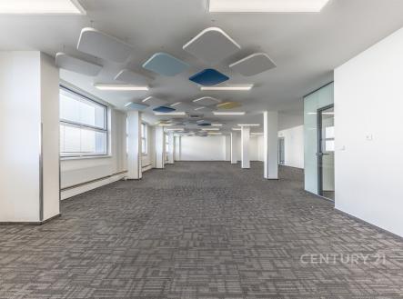 Pronájem kanceláře, 152 m²